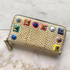 2530 FENDI フェンディ 型押し パイソン ビジュー ラウンドファスナー