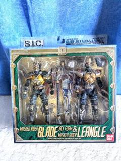 希少品 S.I.C仮面ライダーレンゲル&仮面ライダーブレイド