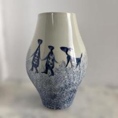 大幅値下げ　砥部焼　花瓶 新 発売ホビー・楽器・アート - 大幅値下げ 砥部焼 花瓶