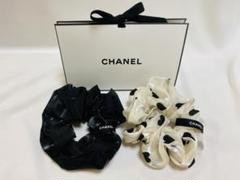 CHANEL ノベルティ　カチューシャ&シュシュ　 2点セット CHANEL ノベルティカチューシャ&シュシュ 2点セット