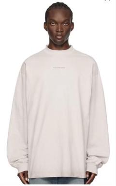 バレンシアガ 長袖Tシャツ オフホワイト