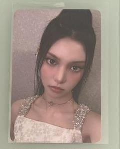 ILLIT ユナ ラキドロ 3枚 illit tsutaya ラキドロ トレカ ユナ - メルカリ