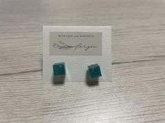 ⭐️ハンドメイド作品⭐️ピアス　レジンピアス　四角　青色　キラキラ