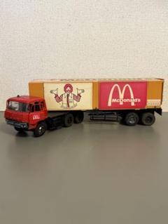 ダイヤペット大型マクドナルドトレーラー，アオシマ,Hot Wheelsミニカー ダイヤペット大型マクドナルドトレーラー，アオシマ,Hot Wheels