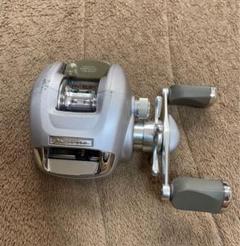 RYOBI - ベイトリール RYOBI イクシオーネの通販 by さぶちゃん