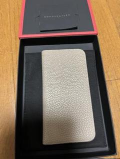 ボナベンチュラ iPhone13 手帳型ケース グレージュ✖️レッド