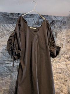 【美品】qualite カリテ ボリュームスリーブ ロングワンピ 黒 ブラック
