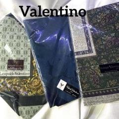 Valentino ハンカチ3枚セット メンズ 新品　未開封