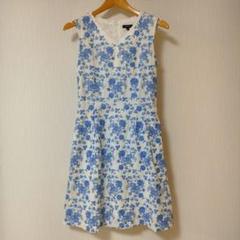 【SALE】 TOCCA 総刺繍 ポケット付 M サイズ2 Aライン ワンピース 花柄 ワンピース