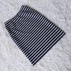 美品 【ROPE】 ロペ (38) ボーダータイトスカート 紺×白