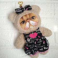 m*e様 キャンディポシェットオッドアイ着ぐるみくまニャン　コヤンイサムチョン ゆ*ん様 コヤンイサムチョン☆大きめチャーム 英字ブラック クム