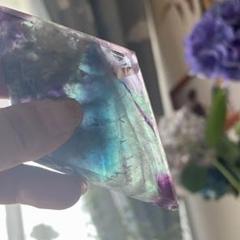 エンジェル フェザー フローライト ひし形 台座付き
