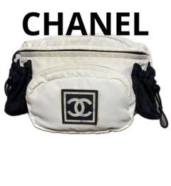 CHANEL シャネル スポーツライン ボディバッグ ウエストポーチ　白 CHANEL シャネル スポーツライン ボディバッグ ウエストポーチ