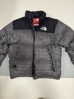 Supreme / The North Face® Nuptse Jacketのサムネイル