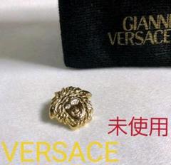 正規品 ヴェルサーチ Versace ブローチ メドゥーサ Medusa レア 楽天市場】【ポイント10倍】 ヴェルサーチェ ヴェルサーチ