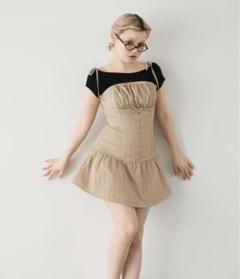 Sandra lace dress andmary