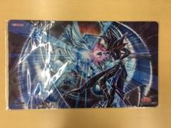 KONAMI - 遊戯王の日 限定プレイマット ブラックマジシャン＆青眼の白龍 KONAMI - 遊戯王の日 限定プレイマット ブラックマジシャン