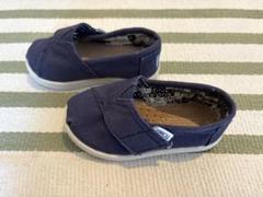 TOMS ネイビー スリッポン