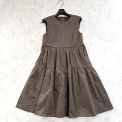 美品 フォクシー レディドール ティアードワンピースドレス 38 伸縮 ロゴ刻印