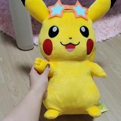 サングラスピカチュウぬいぐるみ