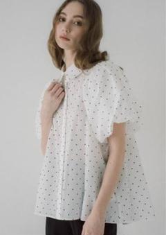 アパレル通販サイトランキング dolce. de 2025年最新】maison ブラウスの人気アイテム メルカリ - トップス