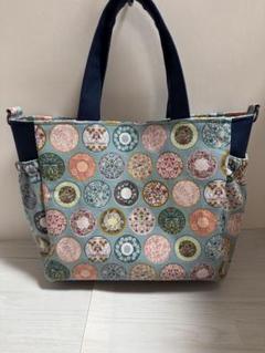 ハンドメイド　サイドポケット付き　トートバッグ