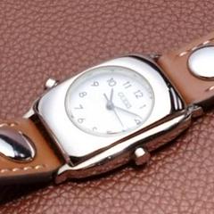 (美品)GUESS アナログ時計 電池なし GUESS 新品未使用 腕時計