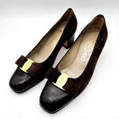 サルヴァトーレフェラガモ ヴァラ パンプス ヒール高8cm 22-22.5cm 2025年最新】Salvatore Ferragamo ヒール高さ：3.1〜5cm