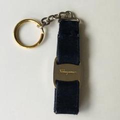 ［未使用］フェラガモ キーホルダー ヴァラリボン レインボー キーリング 000000140151-01-m.jpg?t=