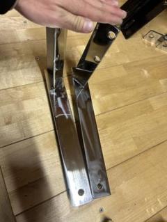 17スーパーグレート低床4軸用コーナーフォグランプステー 楽天市場】トラック フォグランプ取付けステー '17スーパー