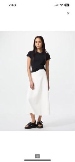 UNIQLO オフホワイト フレアスカート M