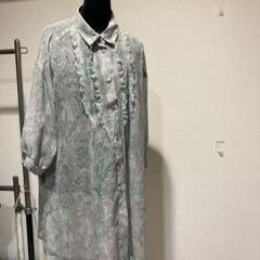 Mogotsロングブラウス