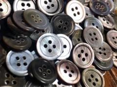 黒蝶貝ボタン 15mm 50個セット