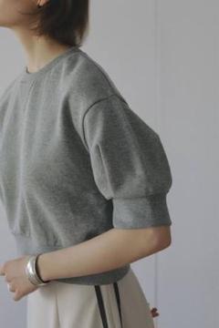24SS マノフ MANOF 前V スウェット パフスリーブトップス 短丈 F MANOF - パフスリーブトップス - PUFFSLEEVE SWEAT TOPS - WHITE