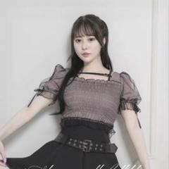 pium シャーリングチュールフリルブラウス - メルカリ