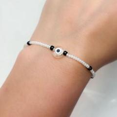 ブレスレット　トルコのアクセサリー　ナザールボンジュウ　透明　ホワイトのサムネイル