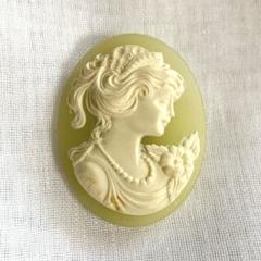 ヴィンテージブローチ カメオ シェル ゴールド アンティークレトロ 彫刻 芸術❷
