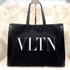 2025年最新】VALENTINO カラー：ブラック系 トートバッグの人気