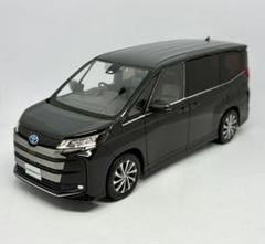 ミニカー　トヨタ　ノア　80 カラーサンプル　4台セット Amazon | カラーサンプル 130 ミニカー トヨタ ノア 80後期 070