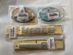 ・200系 ハイエースKDH206等 ナローボディ エンブレム トヨタ純正部品のサムネイル