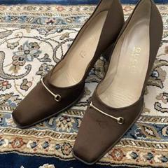 【美品】GUCCI ダークブラウン ポインテッドトゥ ハイヒール　イタリア製 GUCCI - □未使用品□GUCCI グッチ パンプス サイズ36 1/2