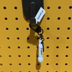 BTS J-HOPE 展示会 マイク キーチェーン ① - メルカリ