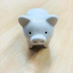 豚　置物　磁器　手作り　白【19】
