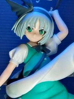 【東方Project】フィギュアまとめ売り 1つ1500円 Amazon.co.jp: 東方project 博麗霊夢 1/7 完成品フィギュア