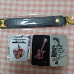 【未開封】 hide メモリアルグッズ ピックセット hide 4枚組ピックセット 5th Anniversary - メルカリ