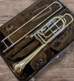 su様用【美品】Bach 50B2O バストロンボーン Bach Stradivariusシリーズ Bb/F/Ebバストロンボーン50B2O GL