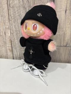 超希少ラブブLabubu1点モノ⭐︎ POP MARTクロスパッチ服　3点セット