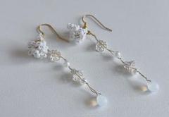 【夏限定価格】鈴蘭のピアス
