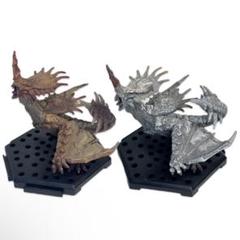 まとめ買い歓迎　モンスターハンター　スタンダードモデル モノブロスセット