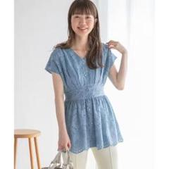 美品✨　ブルー❤️サニーレーベル　ウエストマークスカラップコットンレースブラウス